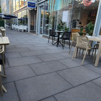 Chang Chang - Outdoor dining (no lights) - Chinese Near Me - Washington, DC, District of Columbia