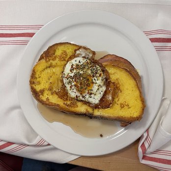 Birch & Maple - Monte Cristo sandwich w Crispy Egg - Breakfast & Brunch Near Me - Frankfort, Michigan Birch & Maple - Monte Cristo sandwich w Crispy Egg - Breakfast & Brunch Near Me - Frankfort, Michigan