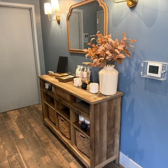 Simply Crepes - The Interrior is very calming and well designed and decorated.. - Breakfast & Brunch Near Me - Raleigh, North Carolina
