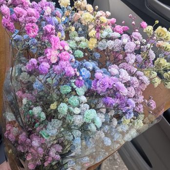 Petals 350 - Florists Near Me