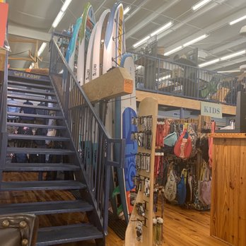 Half-Moon Outfitters - Sports Wear Near Me - Mt. Pleasant, South Carolina Half-Moon Outfitters - Sports Wear Near Me - Mt. Pleasant, South Carolina