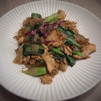 Khaosan - Pad See Ew - May 2025 - Thai Near Me - Brooklyn, New York Khaosan - Pad See Ew - May 2025 - Thai Near Me - Brooklyn, New York