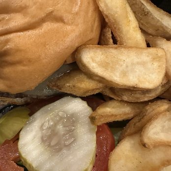 Reds Sunset Grill - Scoop fries - American Near Me - Colorado Springs, Colorado