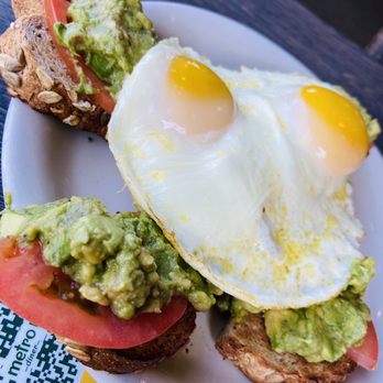 Metro Diner - Veggie toast with sunny side up eggs! - Diners Near Me - Pooler, Georgia