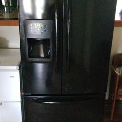 Mountain Top Appliance Service - This is the fridge that was repaired.