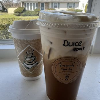 Brewgrindz Coffee Shop - Dulce de Leche Latte - Coffee & Tea Near Me - North Providence, Rhode Island Brewgrindz Coffee Shop - Dulce de Leche Latte - Coffee & Tea Near Me - North Providence, Rhode Island