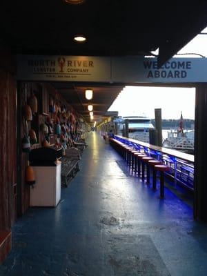 North River Lobster Company by null