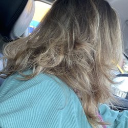 Vika Beauty Salon - Hair from the back after I left - fried to a crisp