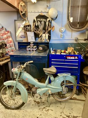 Antique Archaeology Le Claire by null