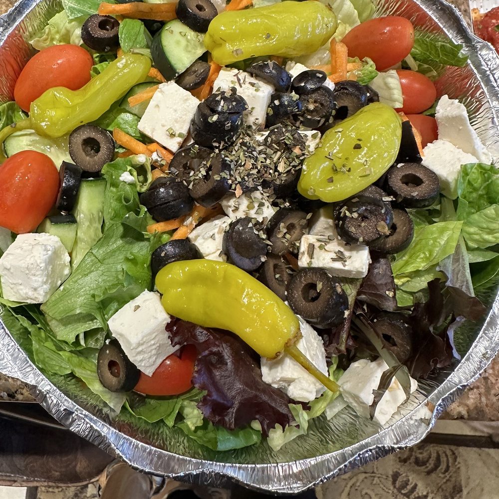 Joe's Pizza - Greek Salad - Pizza Near Me - New Canaan, Connecticut Joe's Pizza - Greek Salad - Pizza Near Me - New Canaan, Connecticut