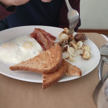 Stone Park Cafe - Breakfast - New American Near Me - Brooklyn, New York Stone Park Cafe - Breakfast - New American Near Me - Brooklyn, New York