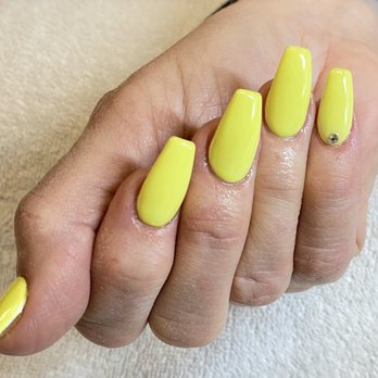 Smiley Nail Spa - Nails by Danny Tran - Nail Salons Near Me - Walnut Creek, California
