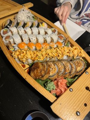 Bonsai Sushi by null