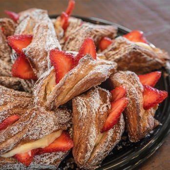Cream Pan - 14 for $20 - Bakeries Near Me - Tustin, California Cream Pan - 14 for $20 - Bakeries Near Me - Tustin, California