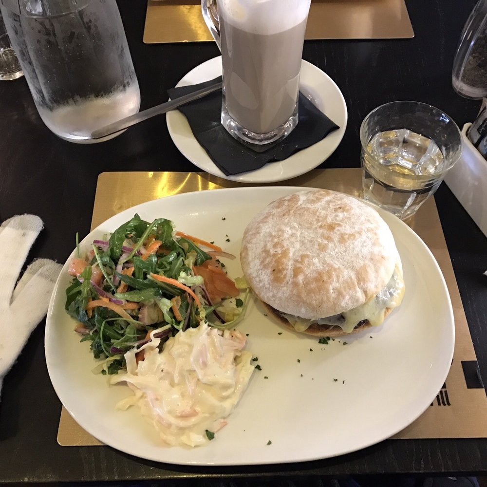 Tudor Kitchen & Grill - cheeseburger - British Near Me - Ayr, SAY Tudor Kitchen & Grill - cheeseburger - British Near Me - Ayr, SAY