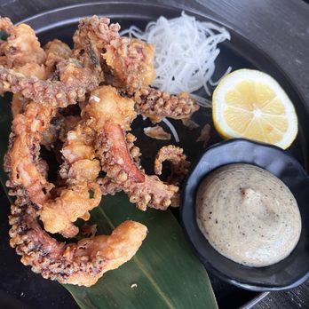 Mikomi Sushi Alhambra - Squid legs, bomb but on the greasy side - Sushi Bars Near Me - Alhambra, California