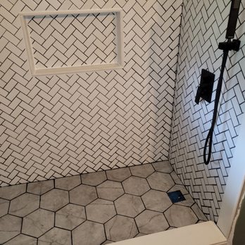 Wilson Construction - a shower in a bathroom - Handyman Near Me Wilson Construction - a shower in a bathroom - Handyman Near Me