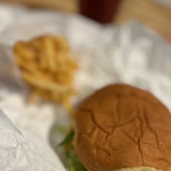 Buddy's Burger - Burger and fries - Burgers Near Me - San Marcos, Texas Buddy's Burger - Burger and fries - Burgers Near Me - San Marcos, Texas
