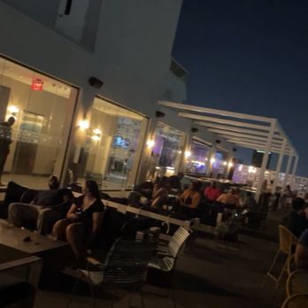 Sky Blu Rooftop - people sitting outside at night - Venues & Event Spaces Near Me - Dallas, Texas Sky Blu Rooftop - people sitting outside at night - Venues & Event Spaces Near Me - Dallas, Texas