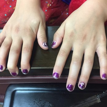 Magic Nails - They always do an extra special job painting cute sparkly flowers on my daughter's nails. She loves it! - Nail Salons Near Me - Littleton, Colorado