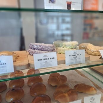 Umaga Bakehouse - Bakeries Near Me - Chicago, Illinois