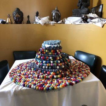 Himalayan Flavors - Nepalese decor - Indian Near Me - Berkeley, California
