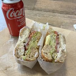 Boss Bagel - Veggie sandwich