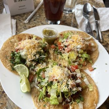 Bizzy Bees Catering - Caterers Near Me - Forest Park, Illinois