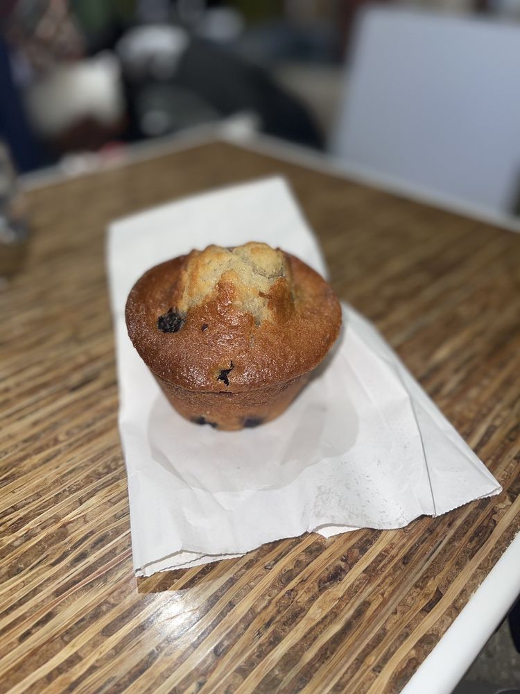 DULLES GOURMET MARKET Updated August 2024 40 Photos & 39 Reviews