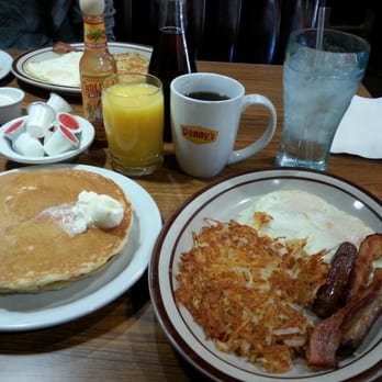 Denny's - $8 Grand Slam Slugger! - American Near Me - Las Vegas, Nevada