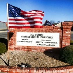 Val Verde Dental Associates