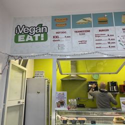 iVegan - Menu, hot food area