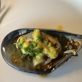 À L'ouest - The smoked mussels were easily one of my favorite dishes of the night. - French Near Me - San Diego, California