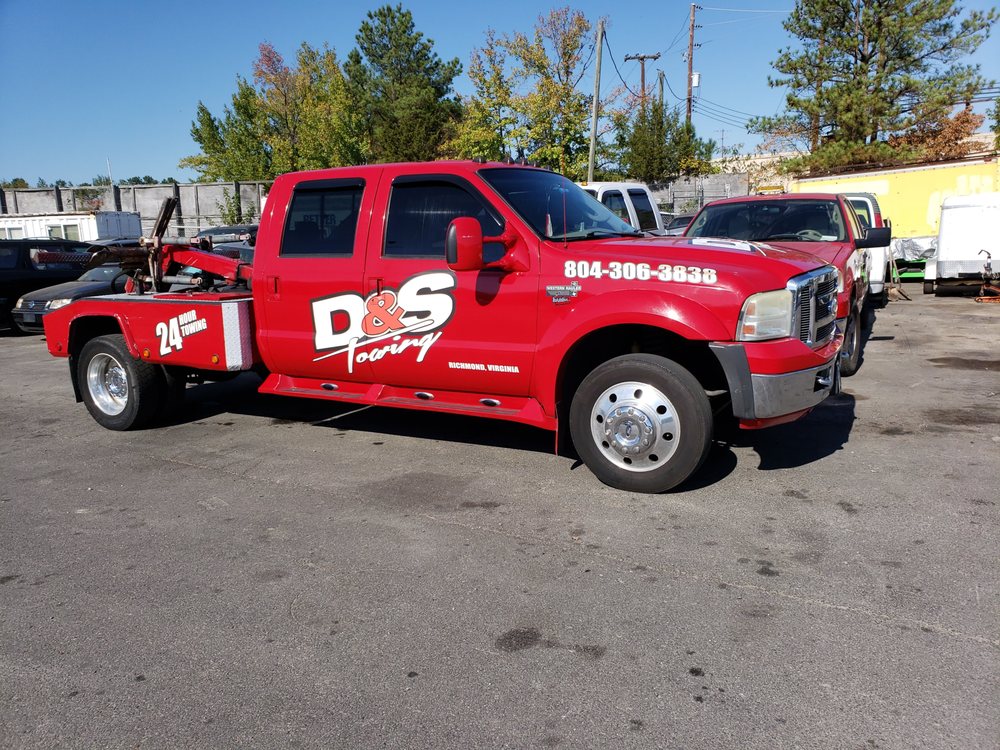 D&S TOWING Updated September 2024 14 Photos 642 W Southside Plz