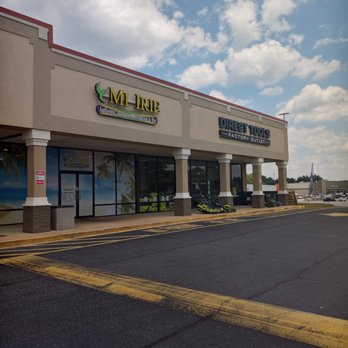 Mi Irie - the outside of a business - Caribbean Near Me - Greenville, South Carolina Mi Irie - the outside of a business - Caribbean Near Me - Greenville, South Carolina
