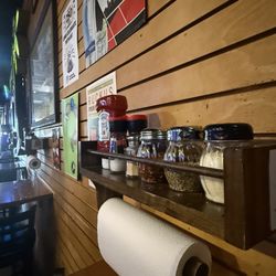 Ruckus Pizza & Bar