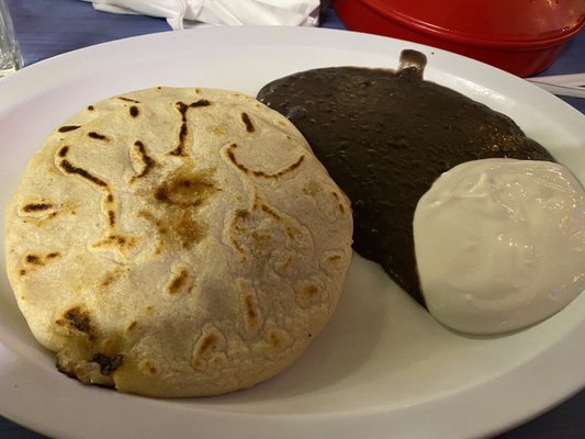 Rinconcito Salvadoreño by null