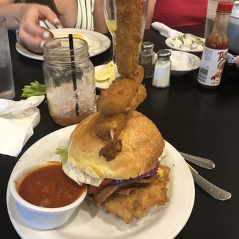Maple Leaf Diner - American Near Me - Dallas, Texas Maple Leaf Diner - American Near Me - Dallas, Texas