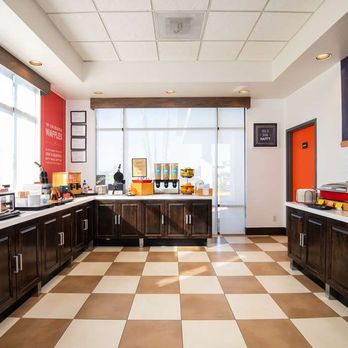 Hampton Inn Tucson-Airport - Breakfast Area - Hotels Near Me - Tucson, Arizona Hampton Inn Tucson-Airport - Breakfast Area - Hotels Near Me - Tucson, Arizona