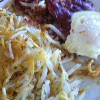 Littlerock Grill - Corned beef hash - Pizza Near Me - Littlerock, California