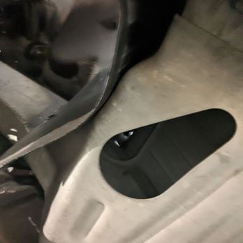 High Class Auto Sales - Undercarriage damaged and they never told us. - Car Dealers Near Me - Rancho Cordova, California