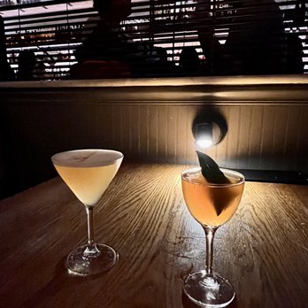 Hotel Bar - Cocktail Bars Near Me - Tampa, Florida
