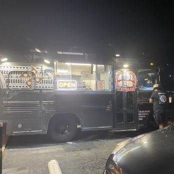 Bula Pies Fiji - Food truck - Comfort Food Near Me - Vallejo, California