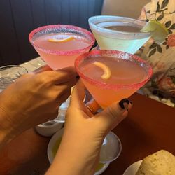 Alex's Washington Gardens - Barbi martinis!