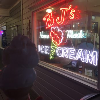 B J's Ice Cream Parlor - Ice Cream & Frozen Yogurt Near Me - Florence, Oregon B J's Ice Cream Parlor - Ice Cream & Frozen Yogurt Near Me - Florence, Oregon