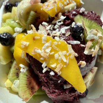 101 Diner - Acai Bowl - Diners Near Me - Encinitas, California 101 Diner - Acai Bowl - Diners Near Me - Encinitas, California