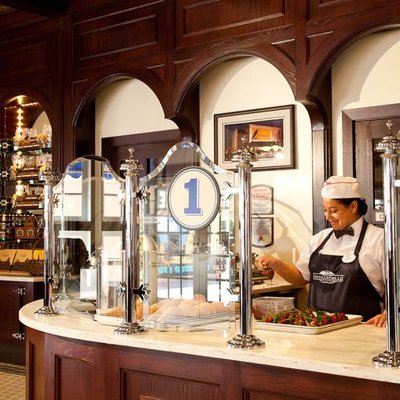Ghirardelli Soda Fountain & Chocolate Shop (Disneyland) by null