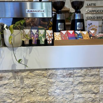 KIT Coffee - Chocolate bars - Coffee & Tea Near Me - Irvine, California KIT Coffee - Chocolate bars - Coffee & Tea Near Me - Irvine, California