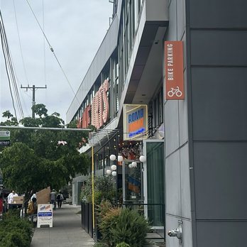 Roma Roma - Outside - Pizza Near Me - Seattle, Washington