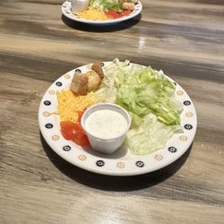Mel’s Diner - Salad with ranch dressing